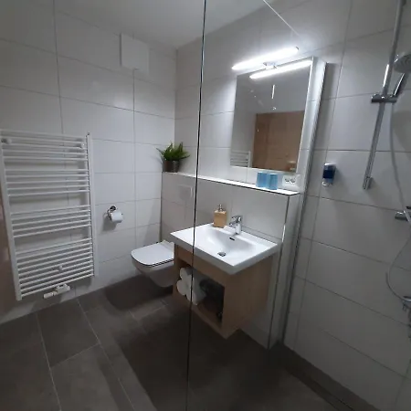بيت ضيافة Zeegershof 3*