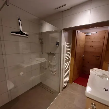 بيت ضيافة Zeegershof